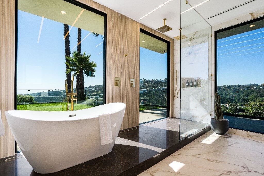 Luxury Bathroom